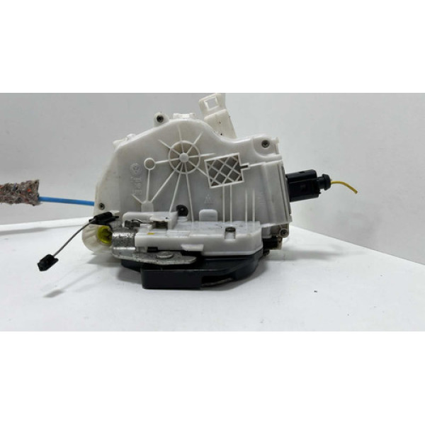 Fechadura Porta Dianteira Direita Volkswagen G5 2008 Á 2016