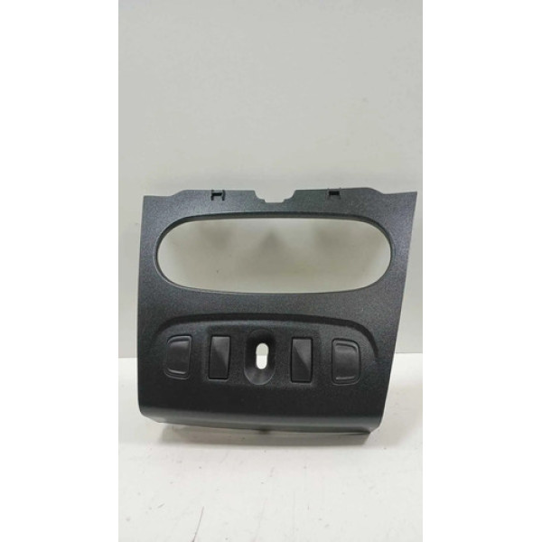 Moldura Inferior Painel Central Renault Logan 1.0 3cc 2017