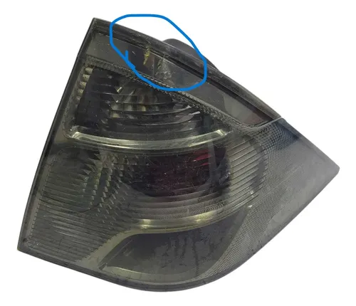 Lanterna Traseira Direita Ford Fiesta 2010 2014 Direito/passageiro Preto
