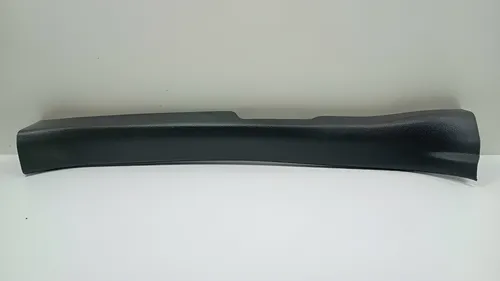 Soleira Porta Dianteira Esquerda Toyota Corolla Cross 2022 Preto