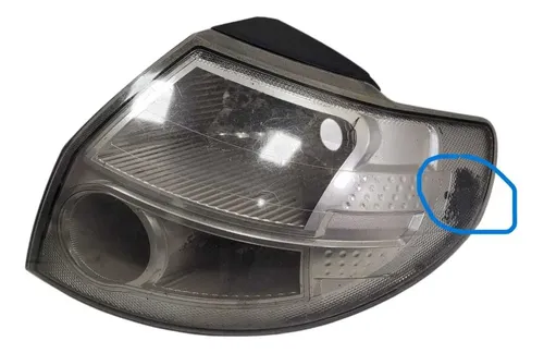 Lanterna Traseira Direita Ford Ka 2011 C/detalhes Direito/passageiro Prata