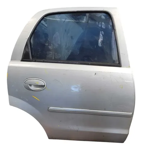 Porta Traseira Direita Chevrolet Corsa Montana 2002/2011 Traseira Direita Prata