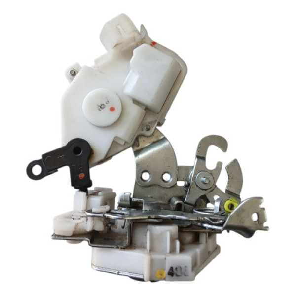 Fechadura Porta Traseira Esquerda Toyota Etios 14/15
