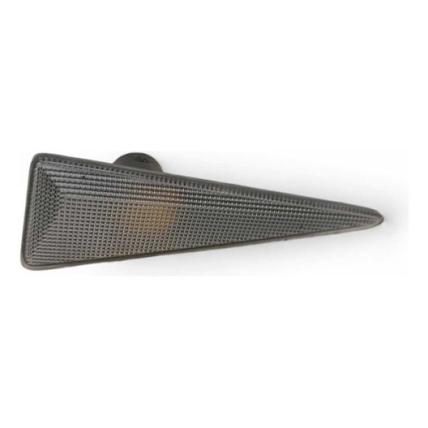 Pisca Paralama Diereito 8200301242 Renault Megane 2007.