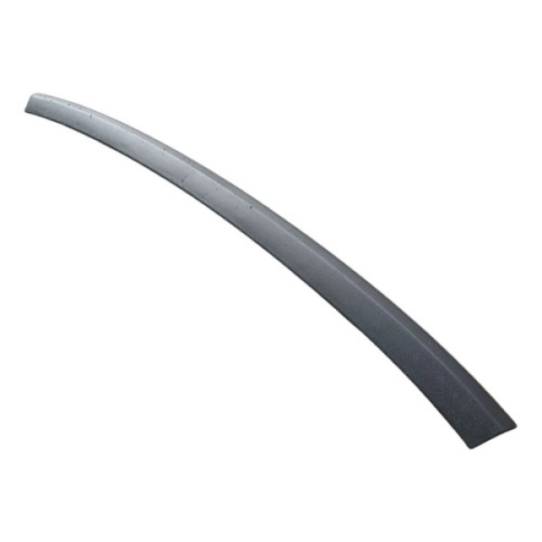 Moldura Tampa Traseira Vw Saveiro 10/21 Original ( Riscos ) Preto