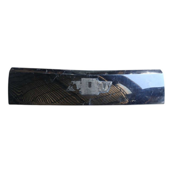 Aplique Moldura Tampa Traseira Chevrolet Captiva 2008/2010 Preto