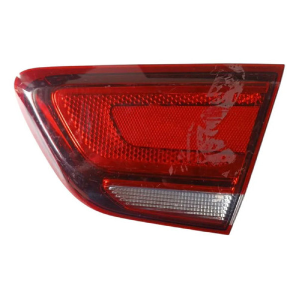 Lanterna Tampa Traseira Lado Direito Chevrolet Cobalt 16/19 Direito/passageiro Vermelho