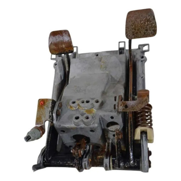 Suporte Pedal Freio Embreagem Atego1620 1725 O500 6732903119