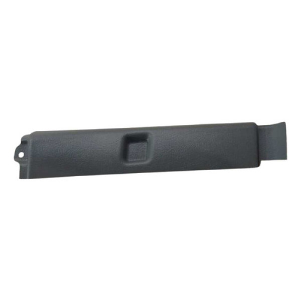 Blindagem Canaleta Cabine Externa Valtra 37309700