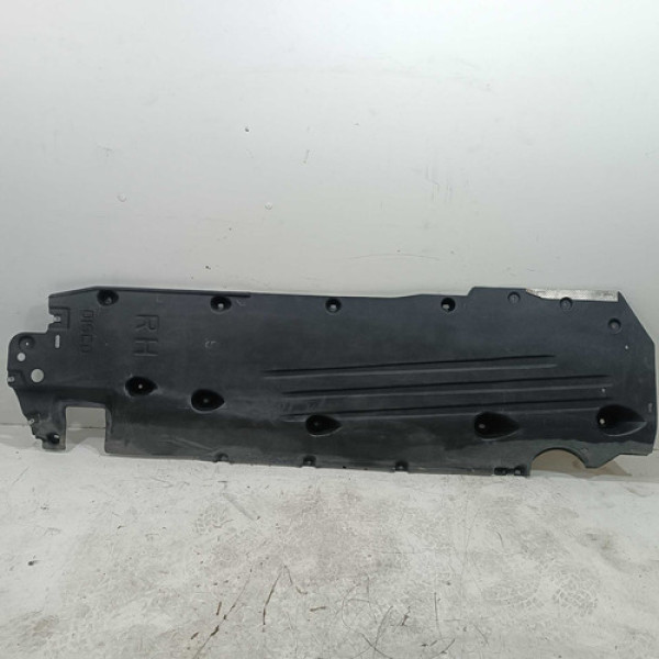 Protetor Assoalho Direito Discovery Sport 2022  Lk72104c20ac