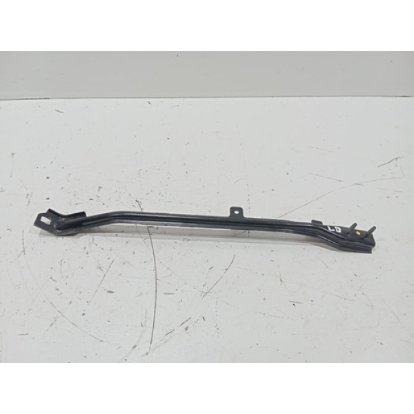 Guia Suporte Painel Frontal Commander 2022 Direito M13371