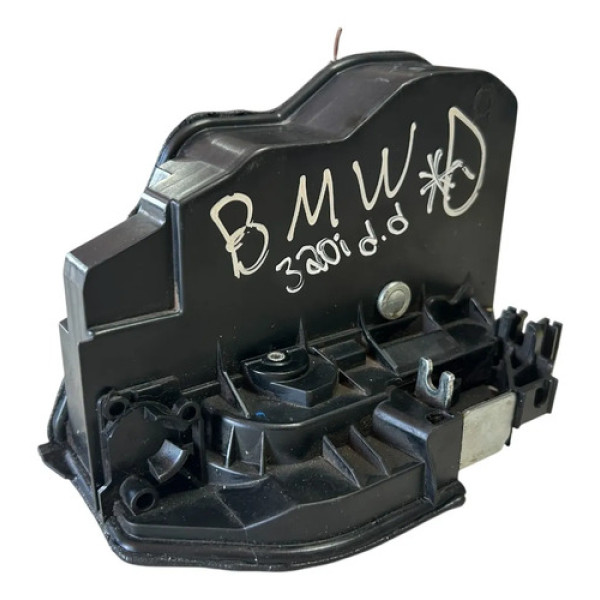 Fechadura Porta Dianteira Direita Bmw 320i 2015 Cx542m