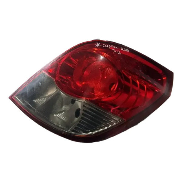 Lanterna Traseira Direita Chevrolet Captiva 2012 G8m Direito/passageiro Vermelho