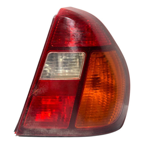 Lanterna Traseira Direita Clio Sedan 2003 C/detalhe G6m Direito/passageiro Vermelho