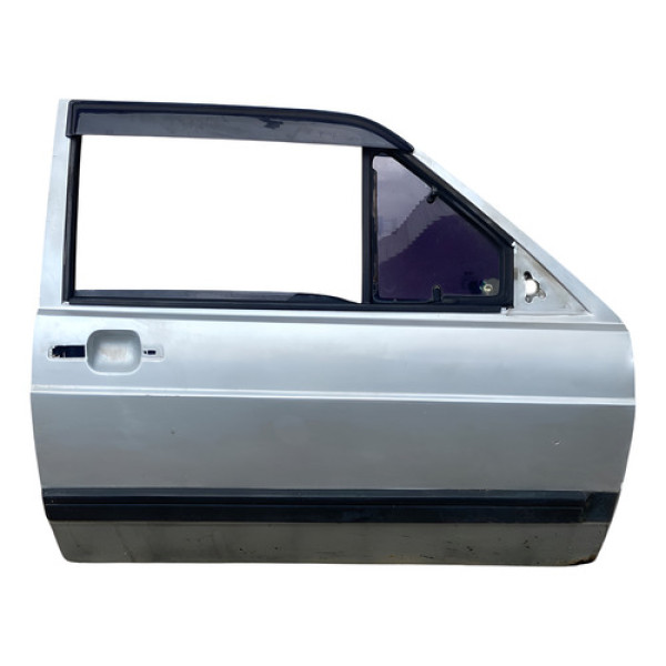Porta Dianteira Direito Vw Parati Gol Quadrado C/detalhe! Mw Dianteira Direita Prateado