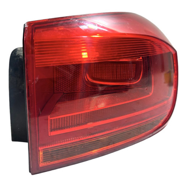 Laterna Traseiro Direito Volkswagen Tiguan 2012/2017 G1m Direito/passageiro Vermelho