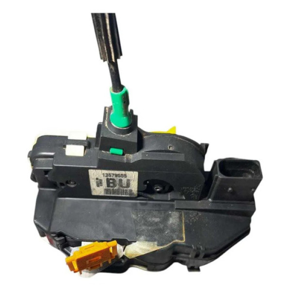 Fechadura Porta Traseira Esquerda Gm Cruze 2011/16 13579555