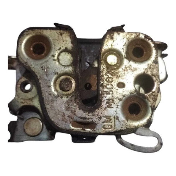 Fechadura Porta Dianteira Esquerda Gm Corsa Celta 90451281