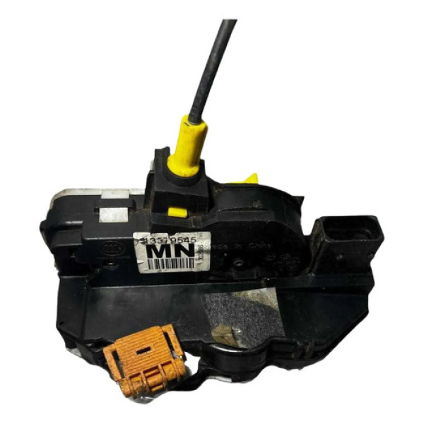 Fechadura Elétrica Tras Esq Gm Tracker 2014 A 2019 13579545