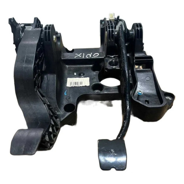 Pedaleira Gm Onix Prisma 1.4 2013 2019 52108314 (usado)