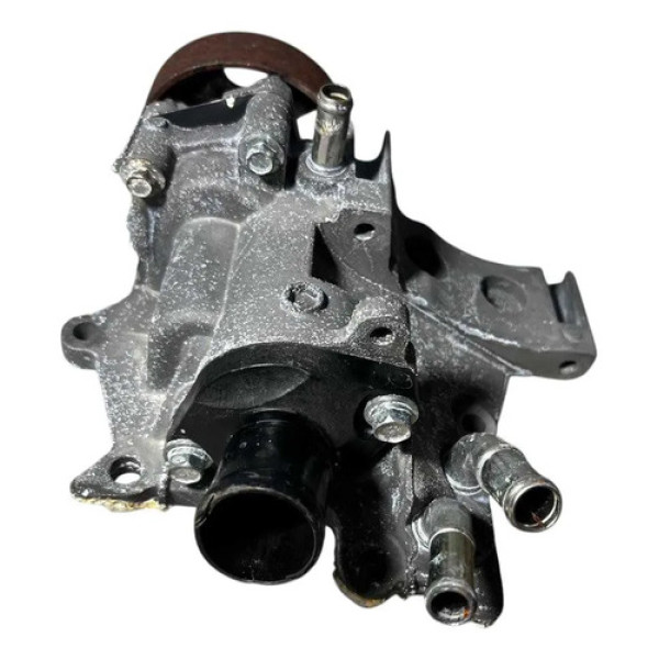 Suporte Bomba Da Água Nissan Livina Tiida 1.8 2009 2010