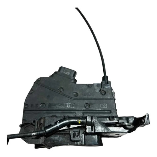 Fechadura Porta Dianteir Dir Renault Captur 1.6 2020 Detalhe
