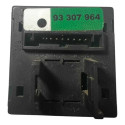 Botão Pisca Alerta/trava Gm Vectra 2006/11 93307964 Preto Pr Preto