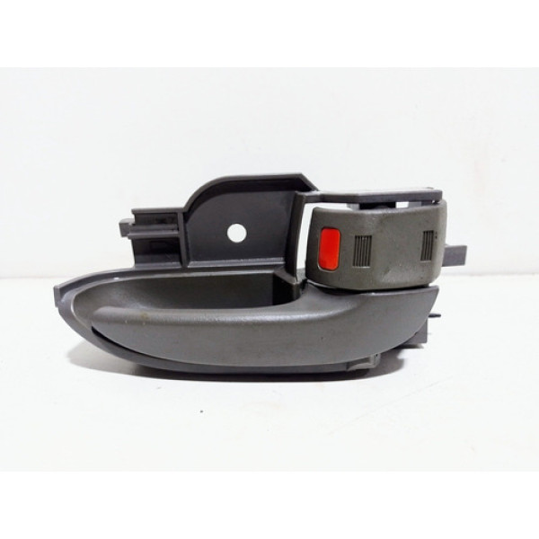 Maçaneta Interna L.d Diant/tras Toyota Etios 13/19 Original Dianteira/traseira