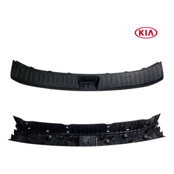 Acabamento Soleira Porta Malas Kia Carens 2009 A 2012 Preto