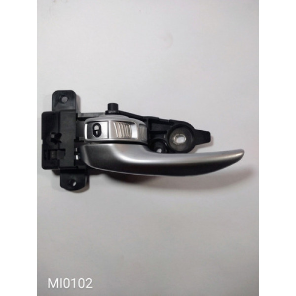 Maçaneta Interna L.e Dianteira Jeep Renegade Pn:c390 Dianteira