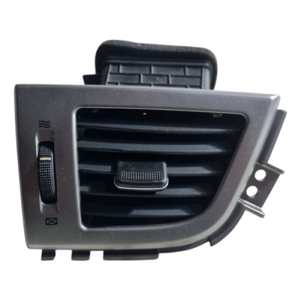 Difusor De Ar Lateral L.e Hyundai I30 2013 A 2017