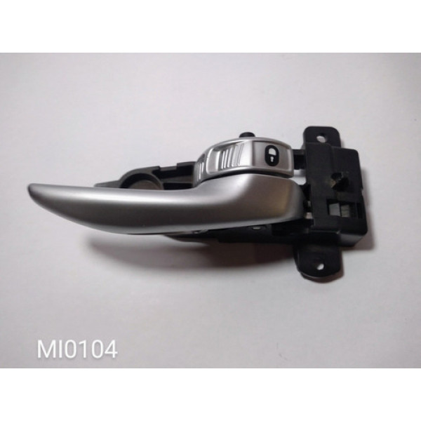 Maçaneta Interna Dianteira L.d Jeep Renegade Pn:c390 Dianteira