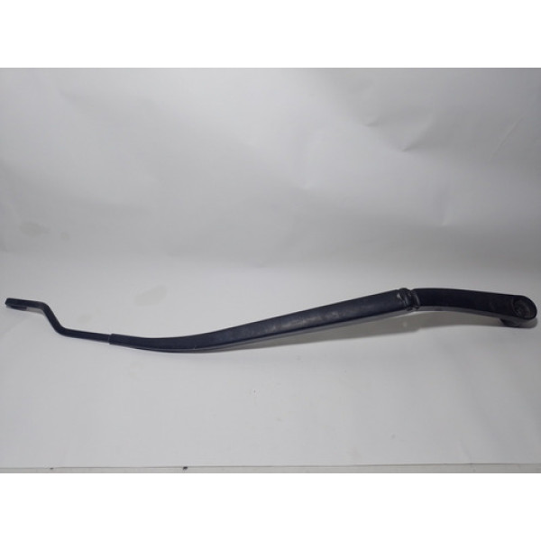 Braço Limpador Parabrisa L.d Hyundai Hb20 13/15 983021s000 Direito