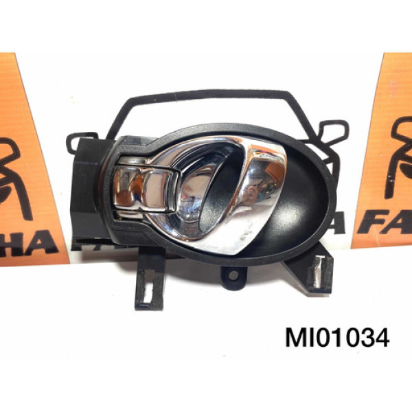 Maçaneta Interna Nissan March L/e Dianteira/traseira