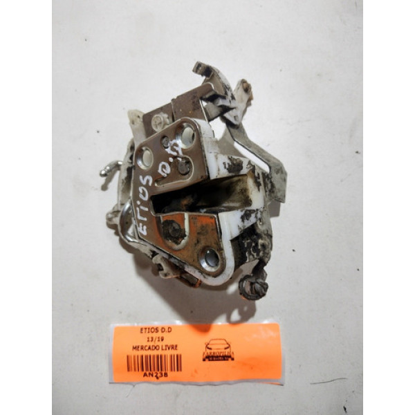Fechadura Porta Dianteira L.d Toyota Etios 13/19 Manual