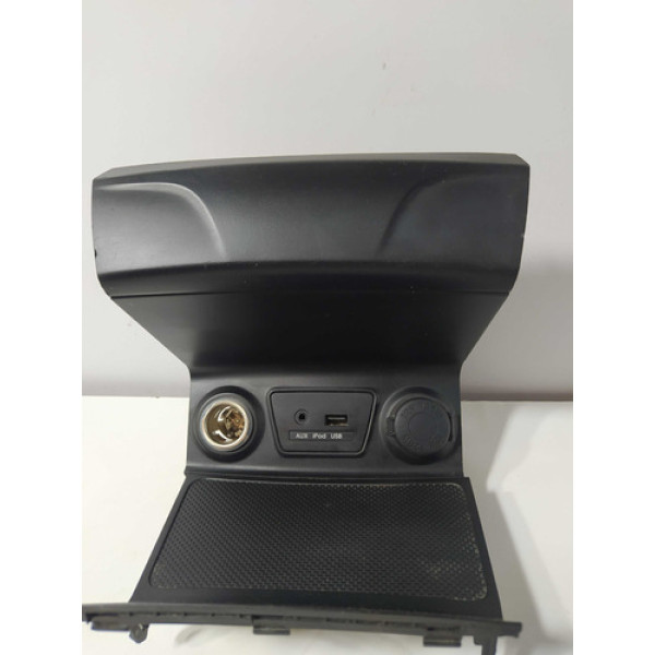 Moldura Console Central Com Usb Hyundai Ix35 2014 2015 2017