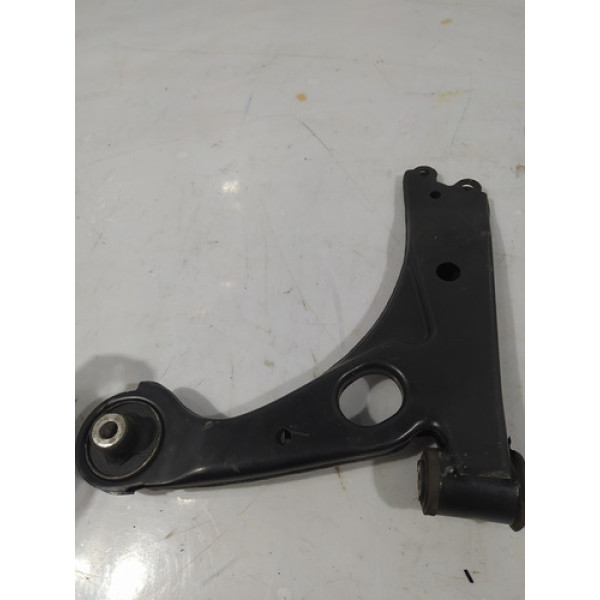 Bandeja Dianteira Stilo Lado Direito Sem Pivô Bjc03053m