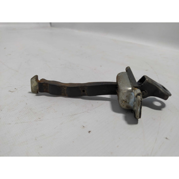 Limitador De Porta Dianteira Direito Hyundai Hb20 2013