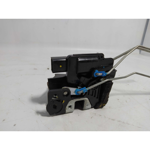 Fechadura De Porta Dianteira Direita Hyundai Hb20 2013