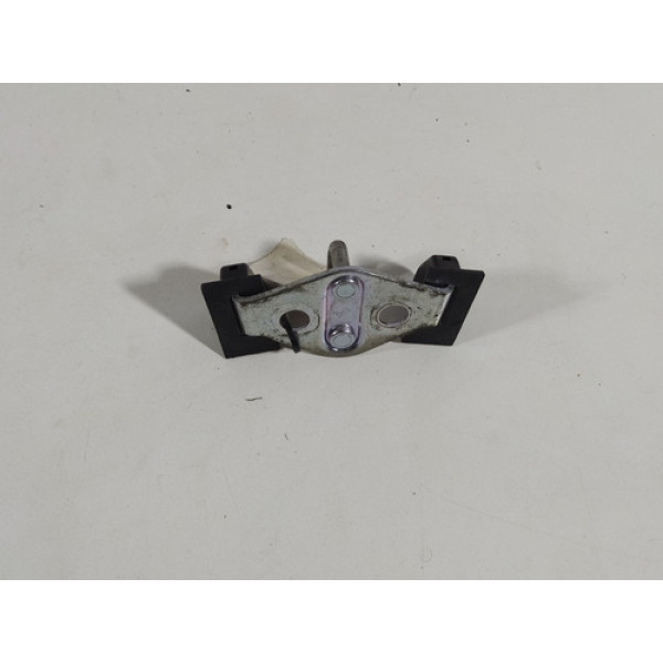 Batente Inferior Da Tampa Traseira Hyundai Hb20 2014