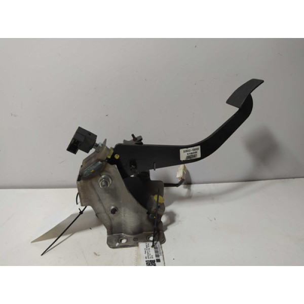 Pedal De Embreagem Hb20 Original 2018 328021s000