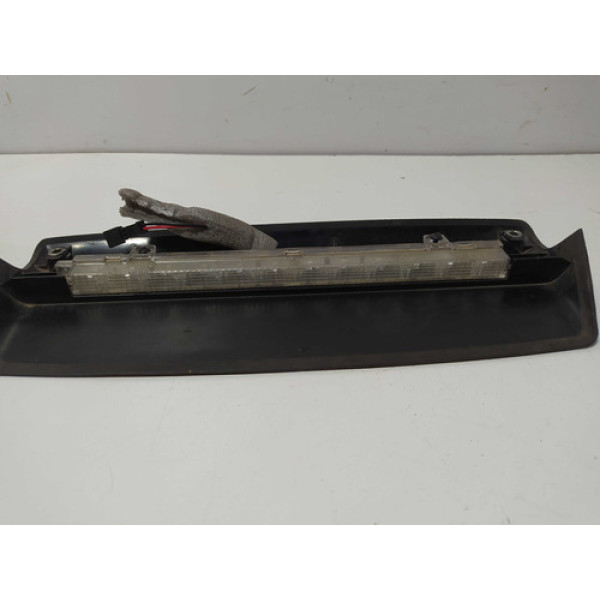 Luz De Freio Break Light Grand  Fiat Siena 100180302   
