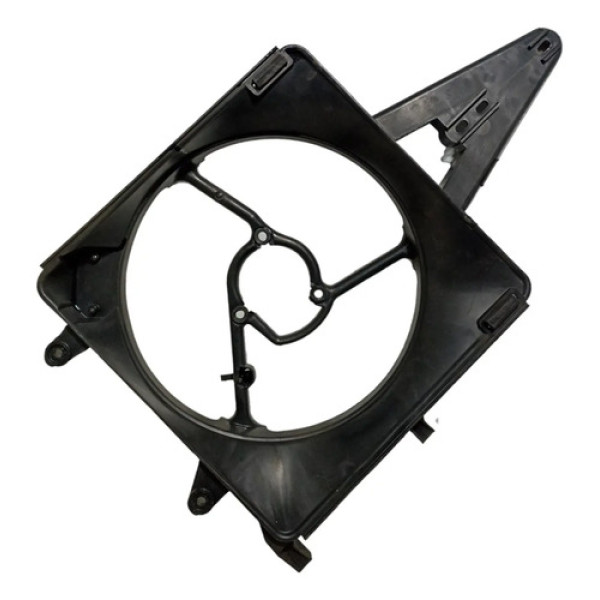 Defletor Ventoinha Fiat Strada 96/2000 1.5 Com Ar 46449107