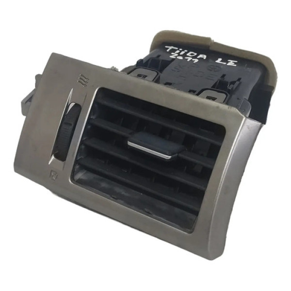 Difusor Ar Esquerdo Tiida 7/14 E6785111q100 25966
