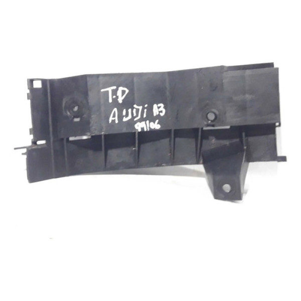 Guia Parachoque/lanterna Traseira Direita Audi A3 1999/2006
