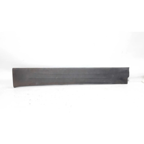 Soleira Int Diant Direita Hilux 16/20 67913kk010 C Avaria Preto