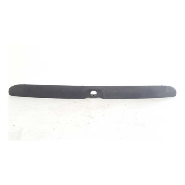Moldura Friso Tampa Traseira Corsa Classic 98 A 10 93242636 Preto