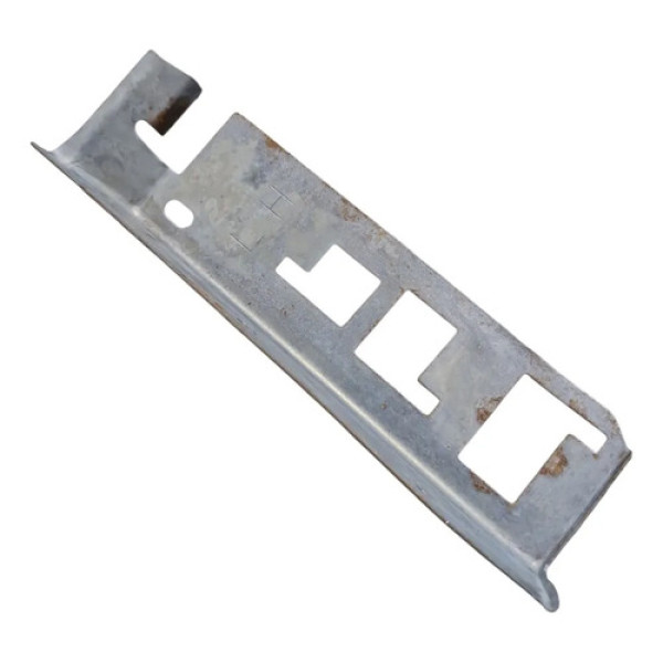 Suporte Forro Porta Dianteira Pajero Esq Tr4 2003 A 2008