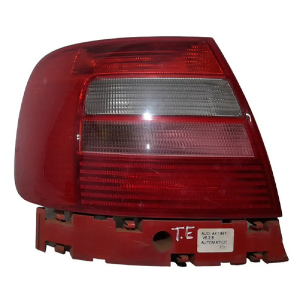 Lanterna Lado Esquerdo Audi A4 1997/2000 Original Esquerdo Vermelho