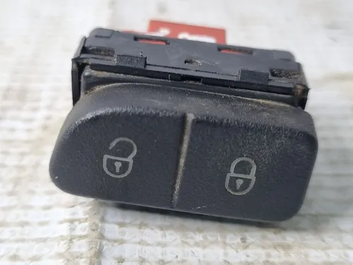 Botao Trava Elétrica Fechadura Porta Volkswagen Gol G7 